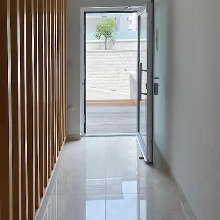 Marisa Hvar Lejlighed *